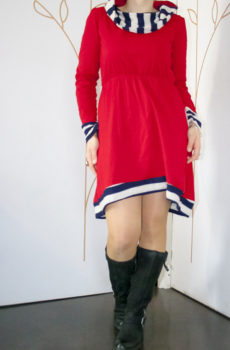 robe rouge col roulé